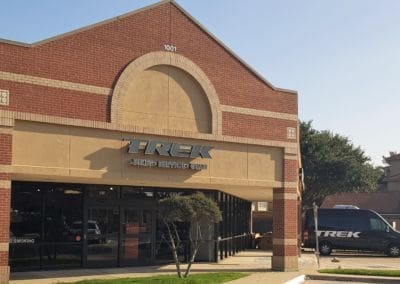 Trek, Arlington